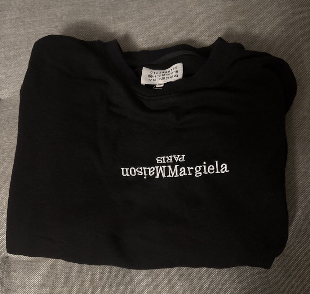 EUC Maison Margiela Upside Down Logo Black Sweatshirt Sz S!